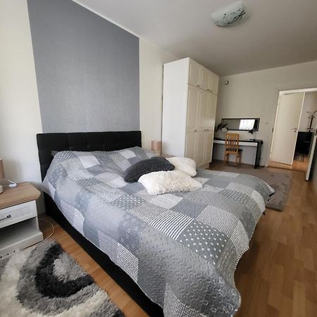 Long Holiday Apartment 쿠레사아레 외부 사진